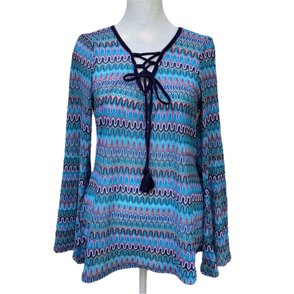 No Comment. Wave Pattern Open Crotchet Long Sleeve Top